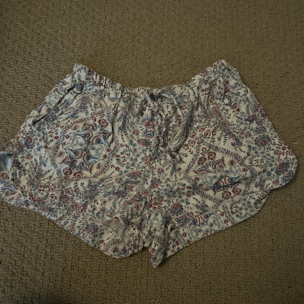 Brandy Melville High Waist Floral Shorts - Cream and Blue